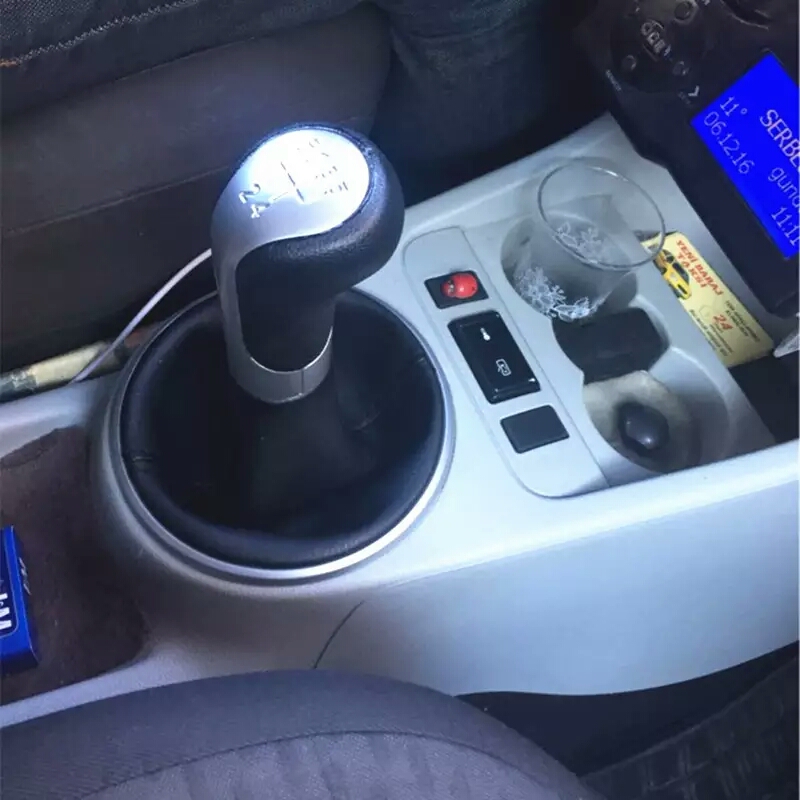 Skoda Fabia 2, Roomster váltógomb és váltószoknya - Image 4